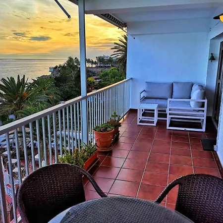 Carabeo Vista Mar * Nerja